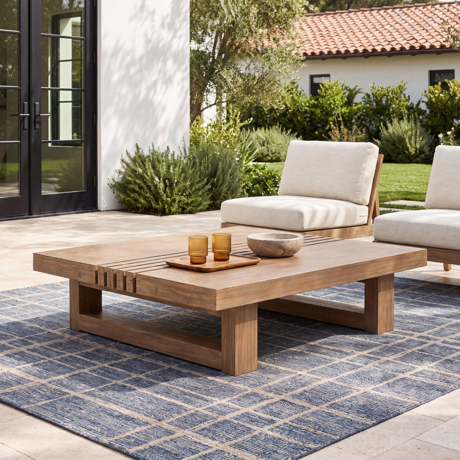 28.5'' Outdoor Coffee Table