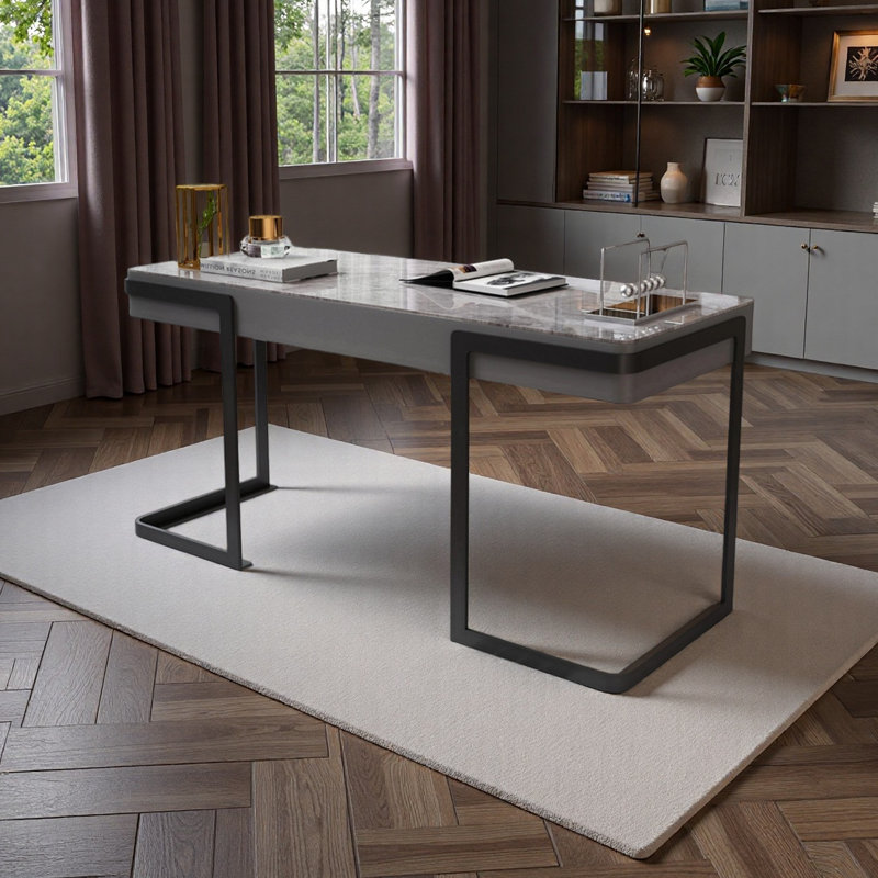 Ormur, 29.52" H x 62.99" W x 23.62" D