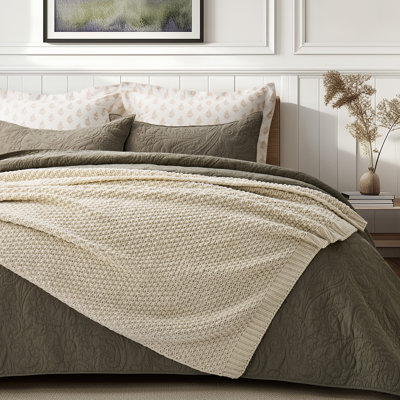 Chunky Chenille Weighted Throw Blanket
