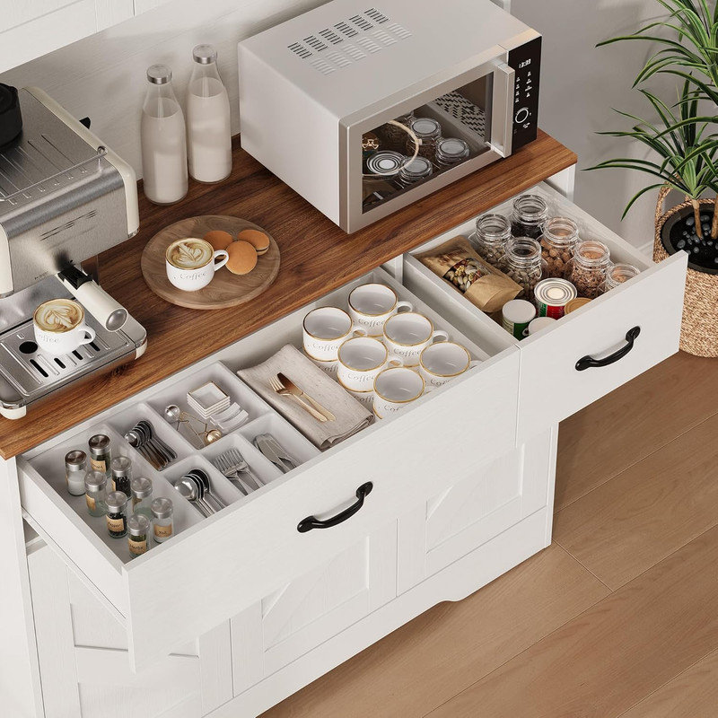 Armoire garde-manger 71 po avec station de charge, rangement de cuisine de ferme avec tiroir et tablettes, Blanc