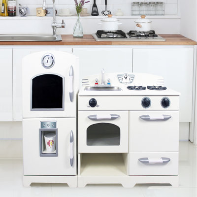  Little Chef Fairfield Wooden Play Kitchen