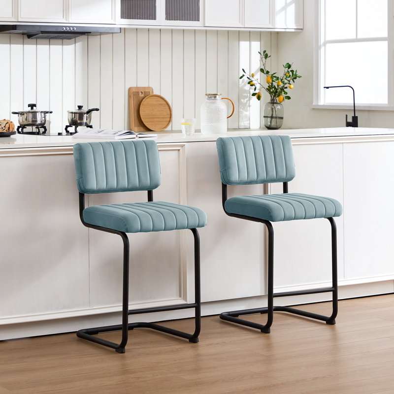 Tabouret de bar / comptoir en velours capitonné à dossier bas Marlow, Bleu clair