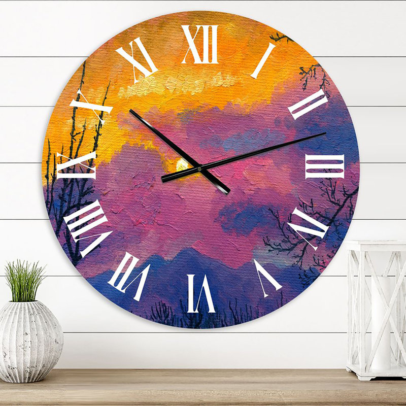 Jaune et mauve coucher de soleil sur les montagnes - Horloge murale de ferme, Surdimensionné