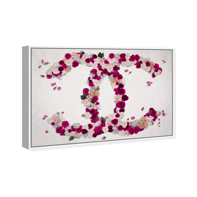 «Dreaming of Classic Beauty», impression sur toile tendue, H 30 po x l 20 po, Cadre blanc
