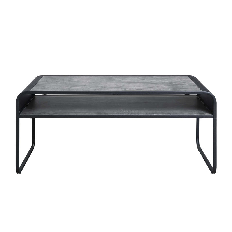 Table basse à structure en métal avec tablette ouverte seulement la table, sans chaises.