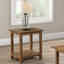Table de bout en bois avec tablette