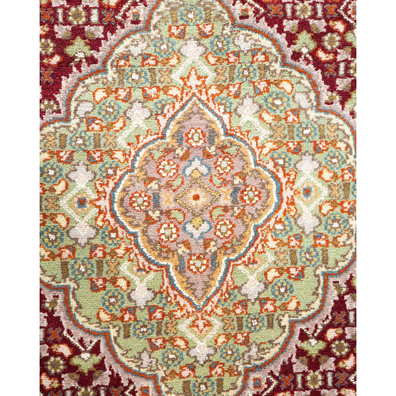 Classic One-of-a-Kind 6'8" X 9'8" Hand Knotted Area Rug
