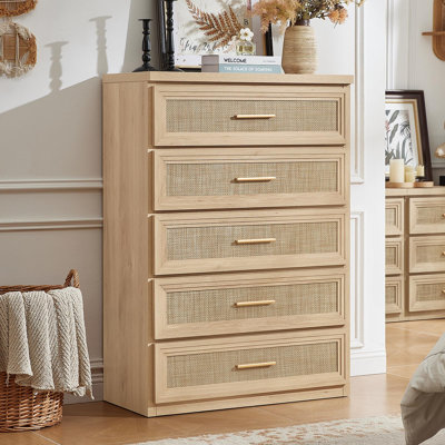 Commode pour chambre à coucher avec 5 tiroirs de 45 po de hauteur avec garde-robe en métal