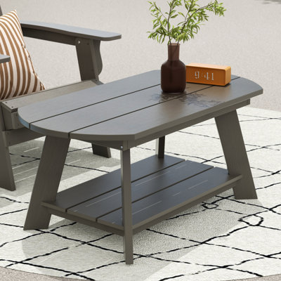 Table basse d'extérieur en polyester Arrlo