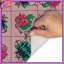 Tapis de bain rose à motif floral-143561947