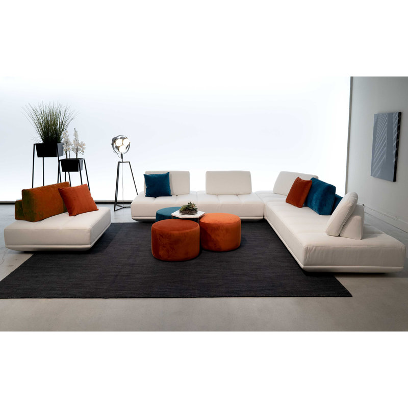 Lubos Upholstered U-Shaped Sectional with Ottoman Reversible