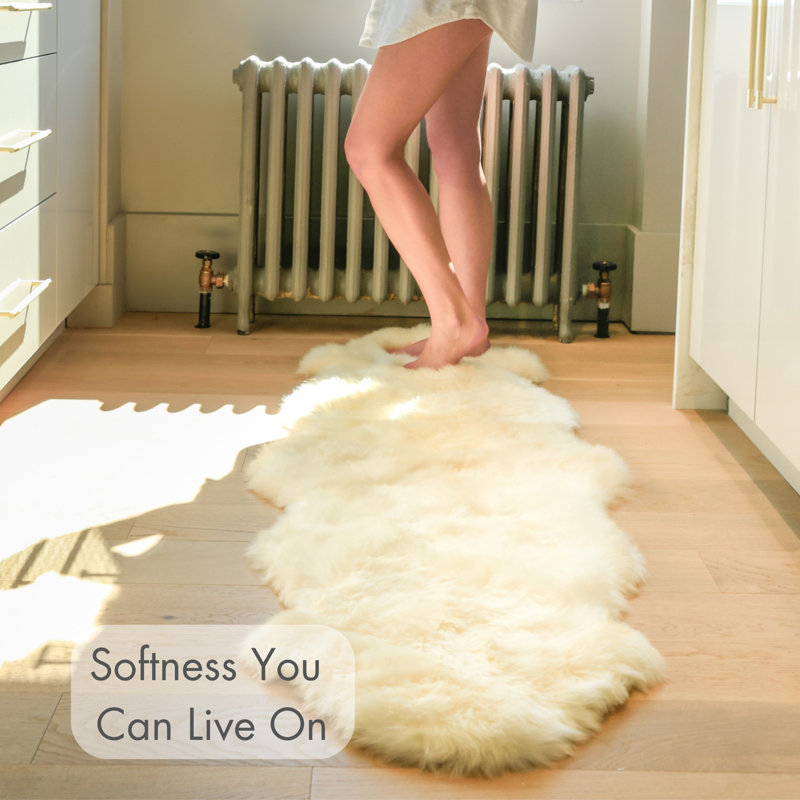 Colello Natural New Zealand Sheepskin Area Rug, Novelty 2' x 6'