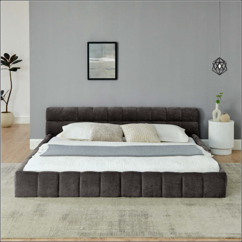 Lit plateforme tapissier en chenille moderne, base de lit avec profil bas et tête de lit rembourrée, construction solide et solide, aucun sommier tapissier requis pour la chambre à coucher
