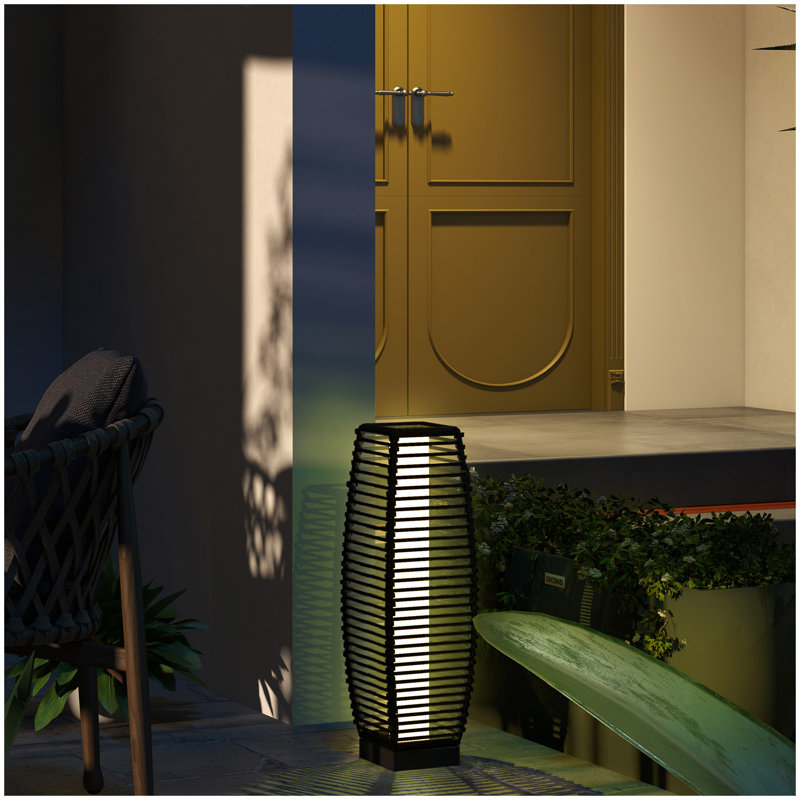 Lampe de plancher solaire d'extérieur Outsunny, Black