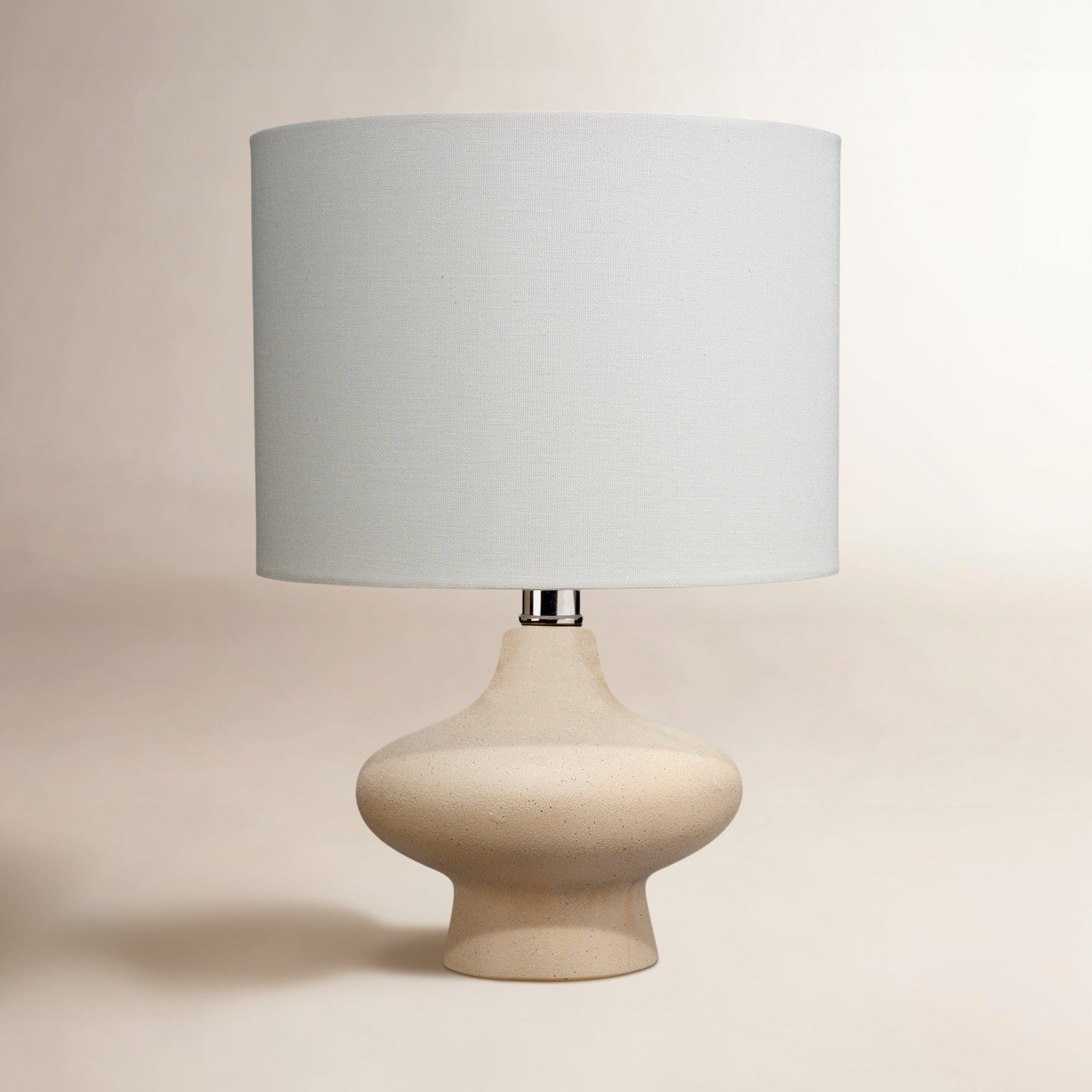 Jianna Ceramic Table Lamp