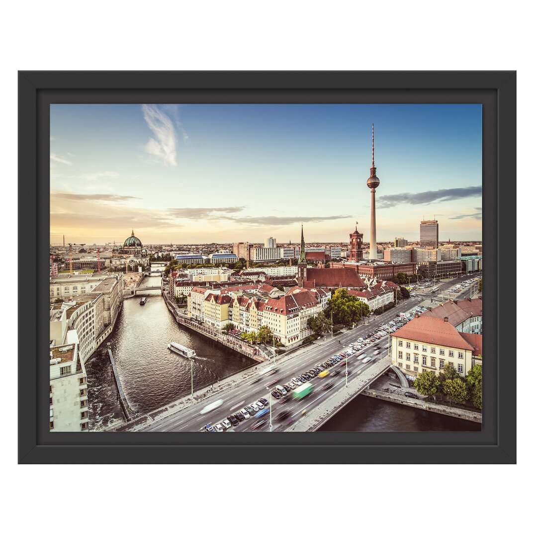 Gerahmtes Wandbild Skyline von Berlin