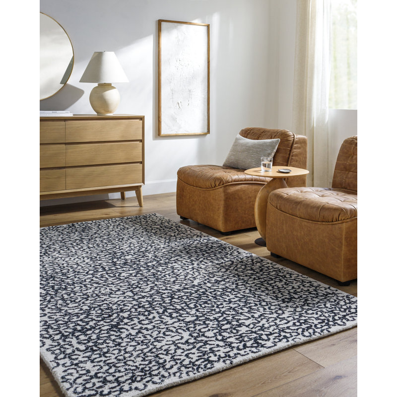 Bhumi Hand Tufted Wool Animal Print Indoor Rug, Rectangle 2' x 3'