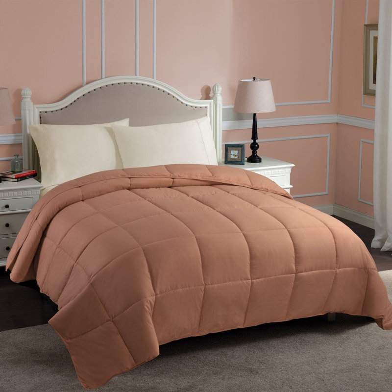 Classic All Season Reversible Medium Weight Hypoallergenic Down Alternative Comforter, Camel, King