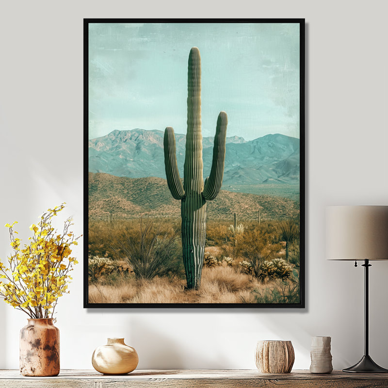 Marishia Cactus and Mountains II - Cactus, art mural sur toile, H 32 po x l 24 po, Reproduction avec cadre flottant, Noir