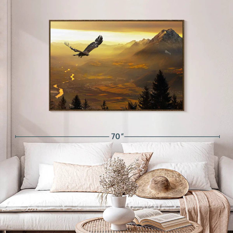 Aigle royal au coucher du soleil, 46 po x 31 po, Cadre flottant noyer