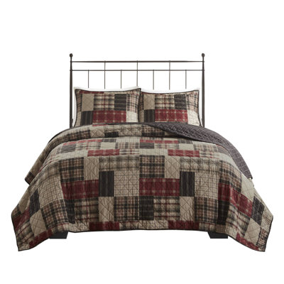 Timber Reversible Printed 3-Piece King/Cal King Quilt Set