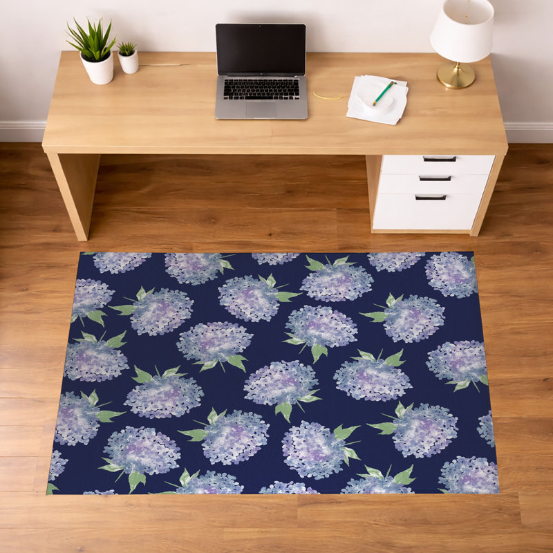 Tapis de bureau antidérapant Hydrangea Love, L 36 po x P 24 po, Cobalt; cobalt