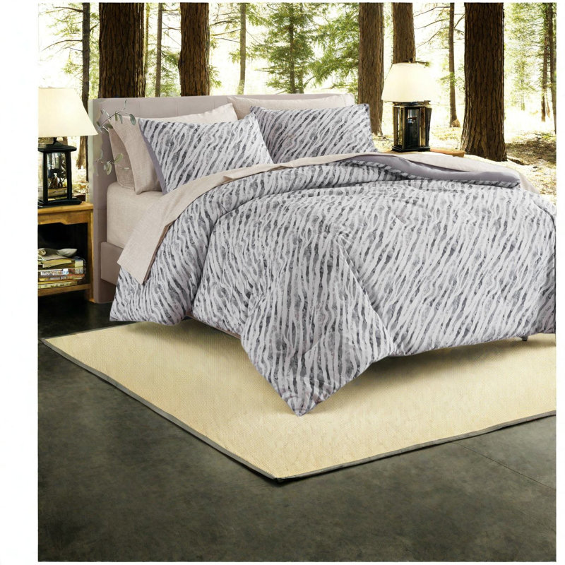 Striped and Abstract Comforter Set