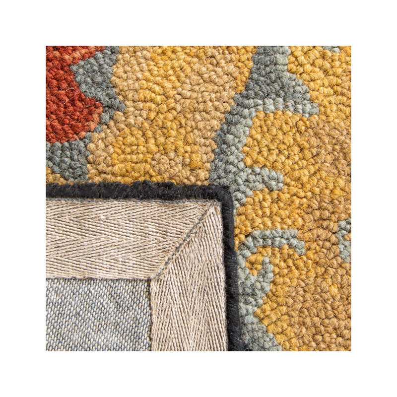 Emrick Blossom Hand Hooked Wool/Cotton/Latex Floral Rug in Black, Round 6'