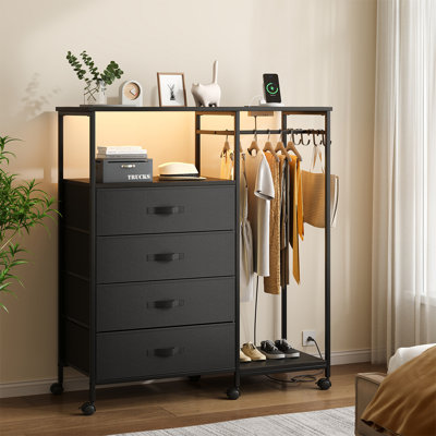 Commode pour chambre à coucher avec support à vêtements, commode 4 tiroirs avec range-chaussures, station de charge et lumières à DEL