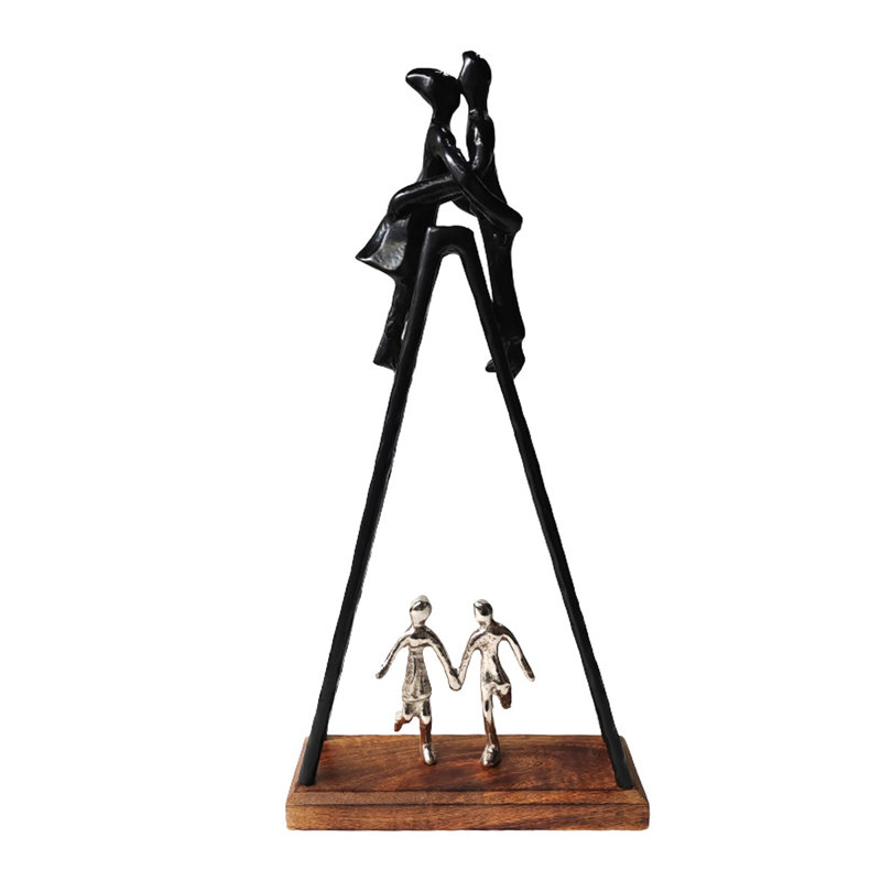 Taelynne Figurines & Sculptures