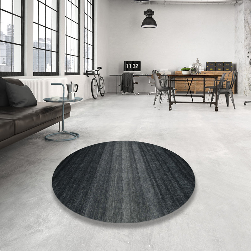 Indoor Rug, Round 7'
