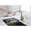 Robinet de cuisine en acier inoxydable doré avec douchette extractible - Robinet avec fonction d'économie d'eau Conception simple et fraîche pour éviers assortis faciles-1434514982