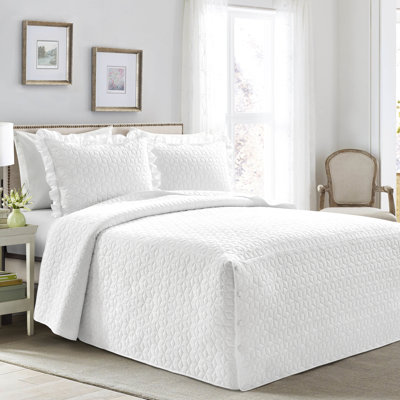 French Country Geo Ruffle Skirt French Country Geo Ruffle Skirt Bedspread Set