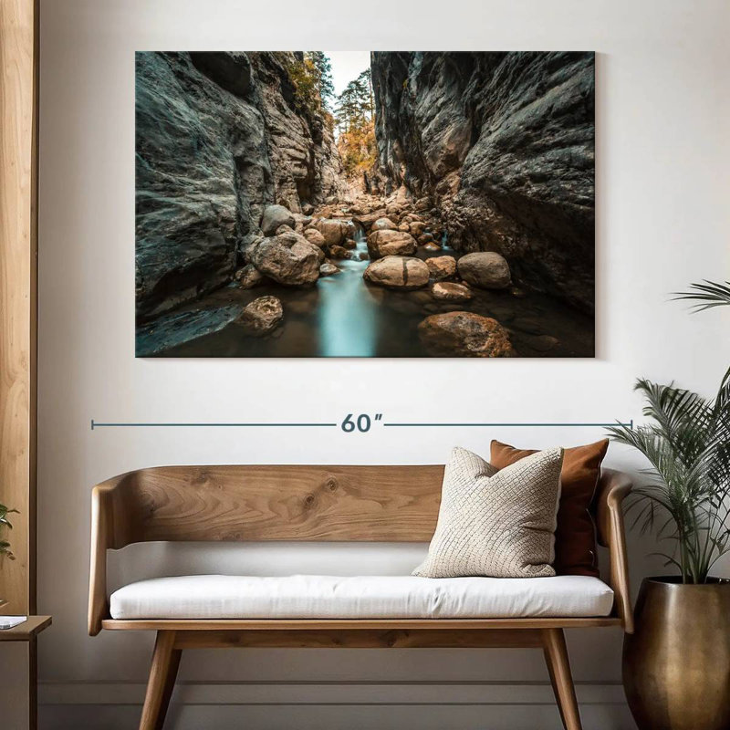 River Canyon à Antalya, H 34 po x l 51 po