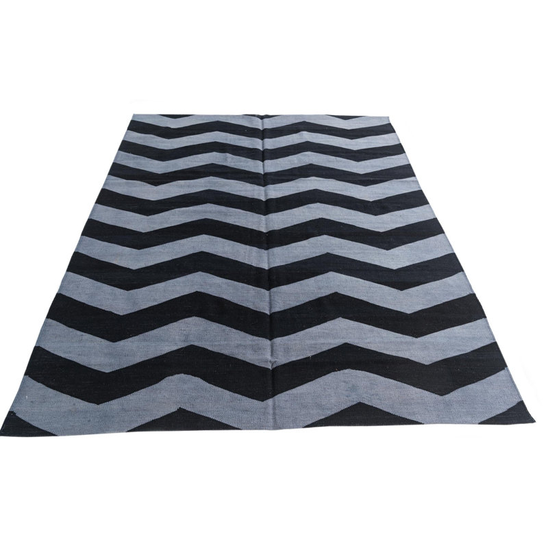 Tapis noir Jessen