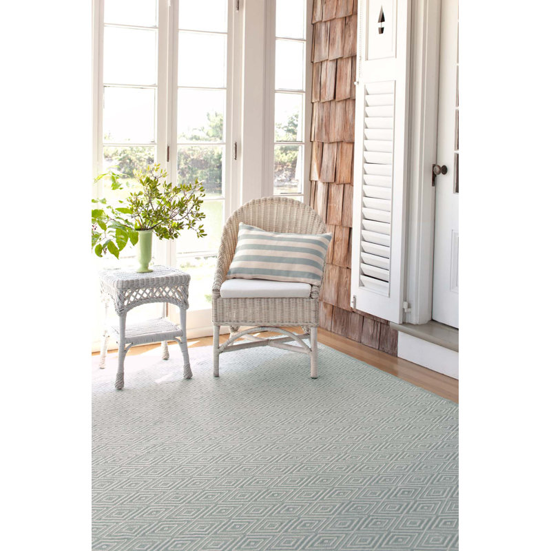 Diamond Handwoven Indoor/Outdoor Rug, Rectangle 7'6" x 9'6", Light Blue/Ivory