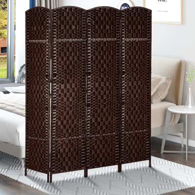 Écran d'intimité 6 pi de hauteur - brun. Cloison artistique pour dortoirs et. Écran portable pratique de conception brune. Paravent élégant avec détails tissés. Maisons pratiques