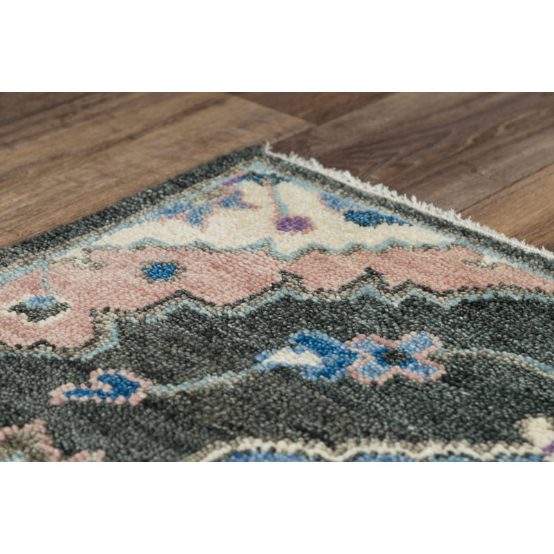 Wool Floral Indoor Rug, Rectangle 6' X 9'