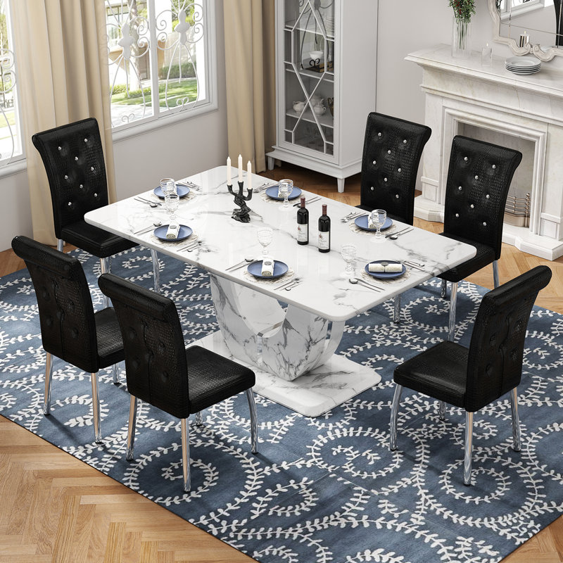 Ensemble de table de salle à manger moderne en simili marbre 63 po avec chaises en similicuir, White, Noir / argenté