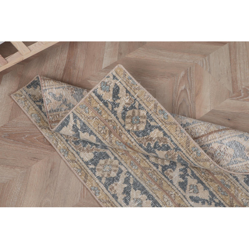 Tapis noué à la main
