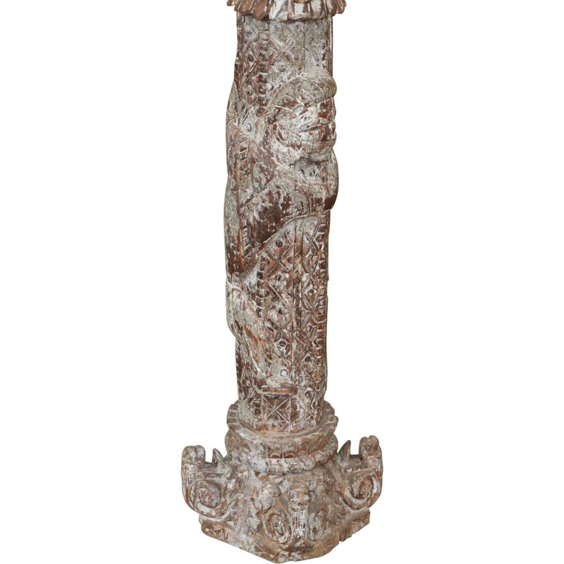 Figurines & Sculptures