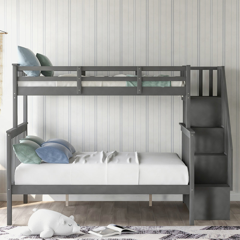 Lit superposé simple au-dessus d'un lit double avec escalier avec rangement et garde-corps pour chambre à coucher, couleur grise