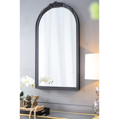 Cadre de miroir rond rond avec des motifs de roses délicates pour la salle de bain, le vestibule et le salon