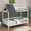 Lit simple en bois avec clôture-228077492