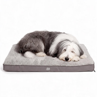 Harbour Housewares - Non-Slip Waterproof Dog Mattress