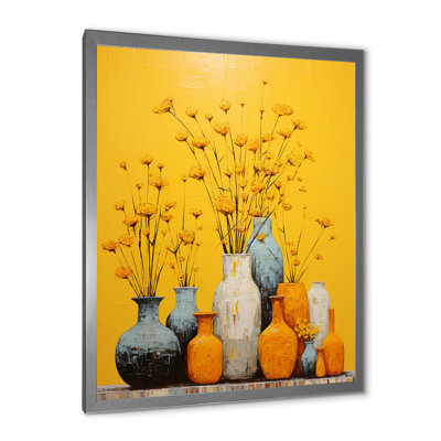 " Minimalism Yellow Poteries "