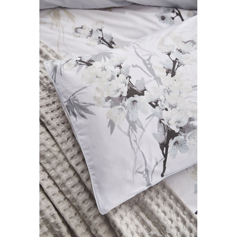 White/Grey, Single - 1 Standard Pillowcase
