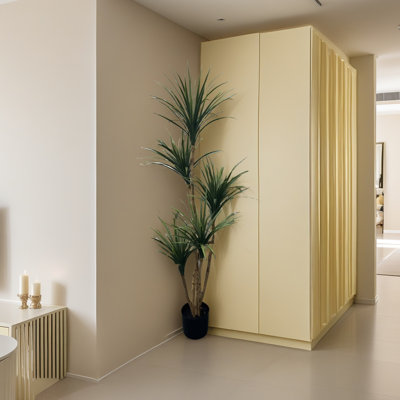 Simulated Dragon Blood Tree For Home Decoration