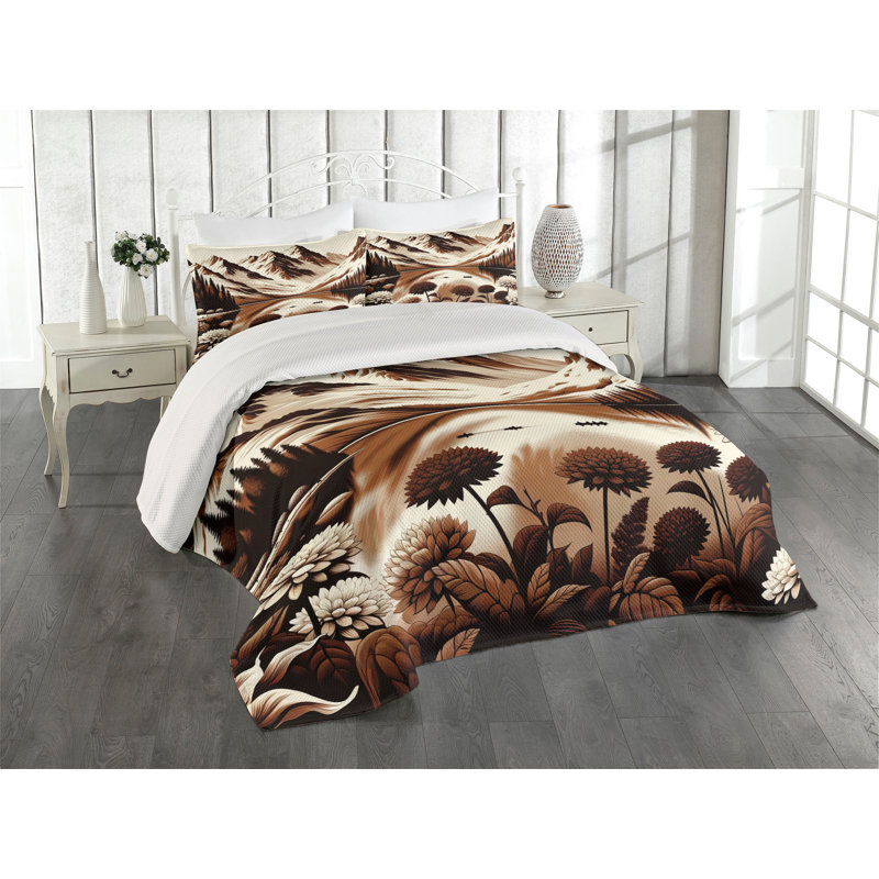 Floral Coverlet, Queen Coverlet + 2 Standard Shams