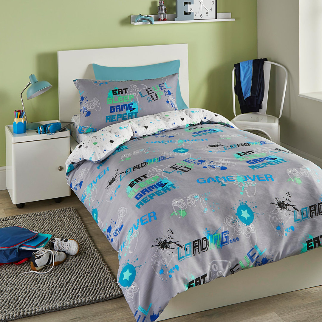 Game Glow Polyester No Pattern Duvet Cover Set with Pillowcases Included